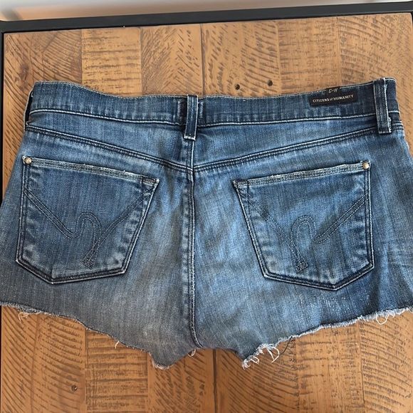 Citizens Of Humanity Denim Jean Shorts Distressed Ripped Bottom Size 29 - Picture 2 of 9